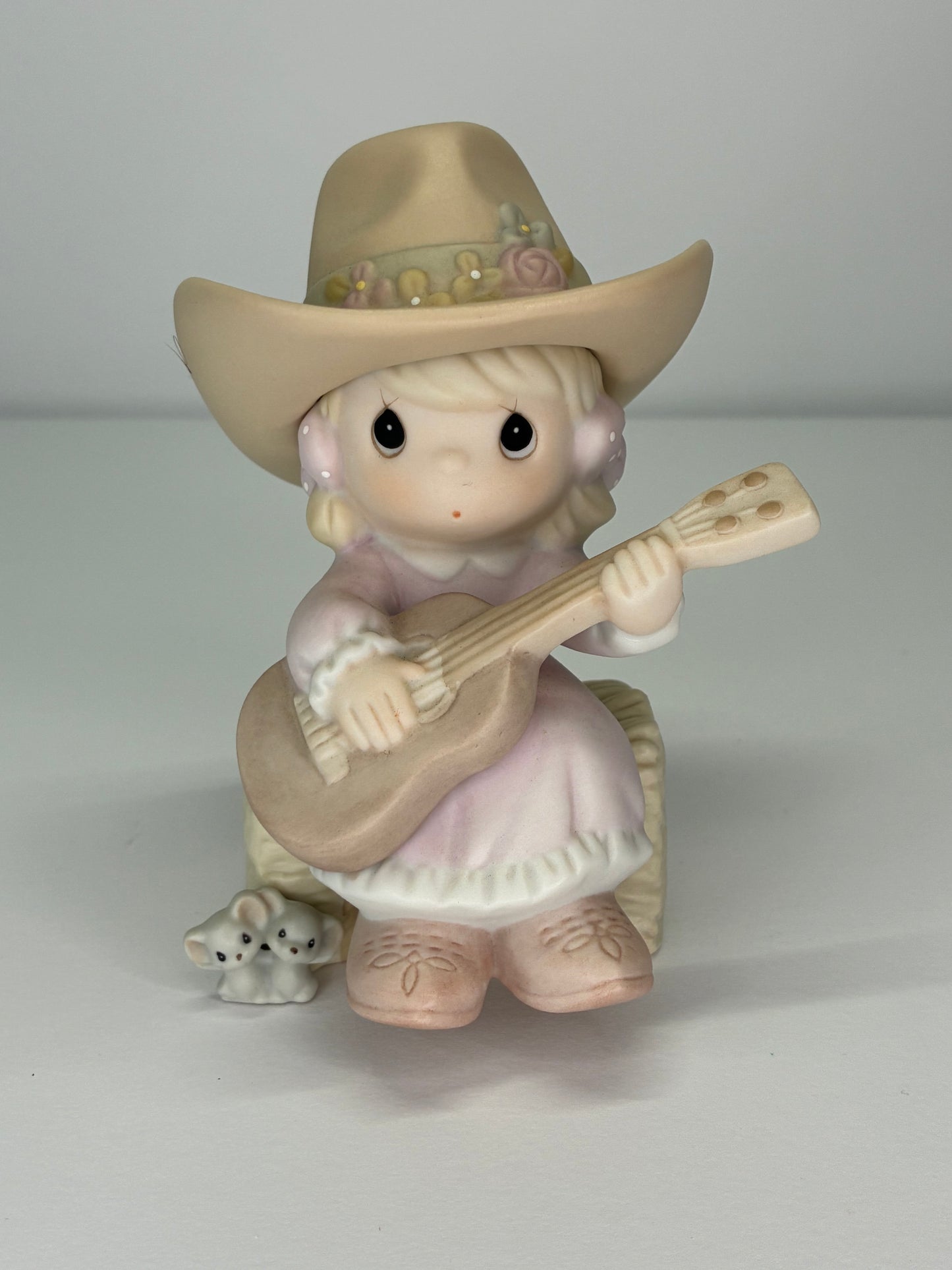 Precious Moments Vintage 1995 Hallelujah Hoedown Hand Painted Porcelain Collectible Figurine Original Box
