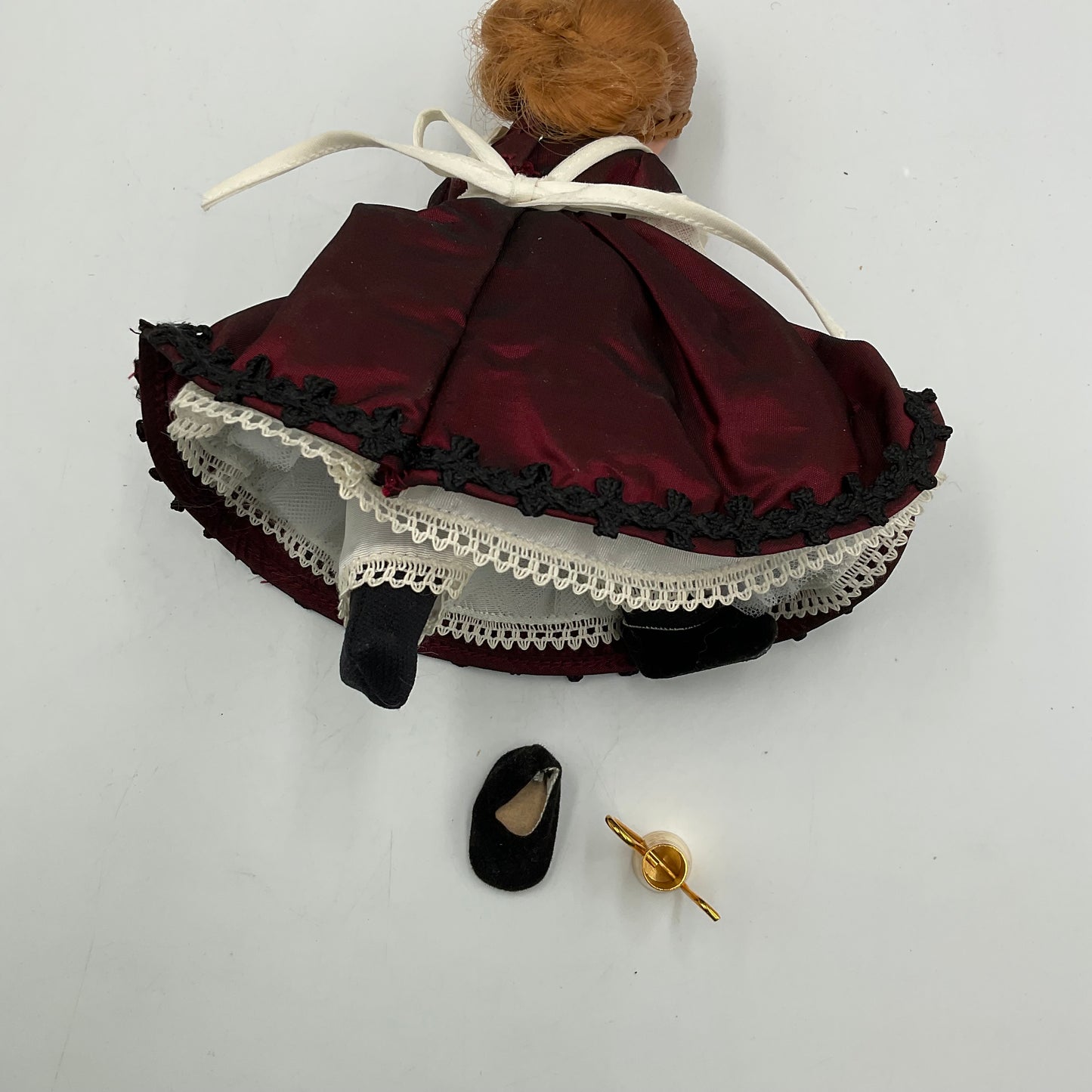 Madame Alexander Jo Doll