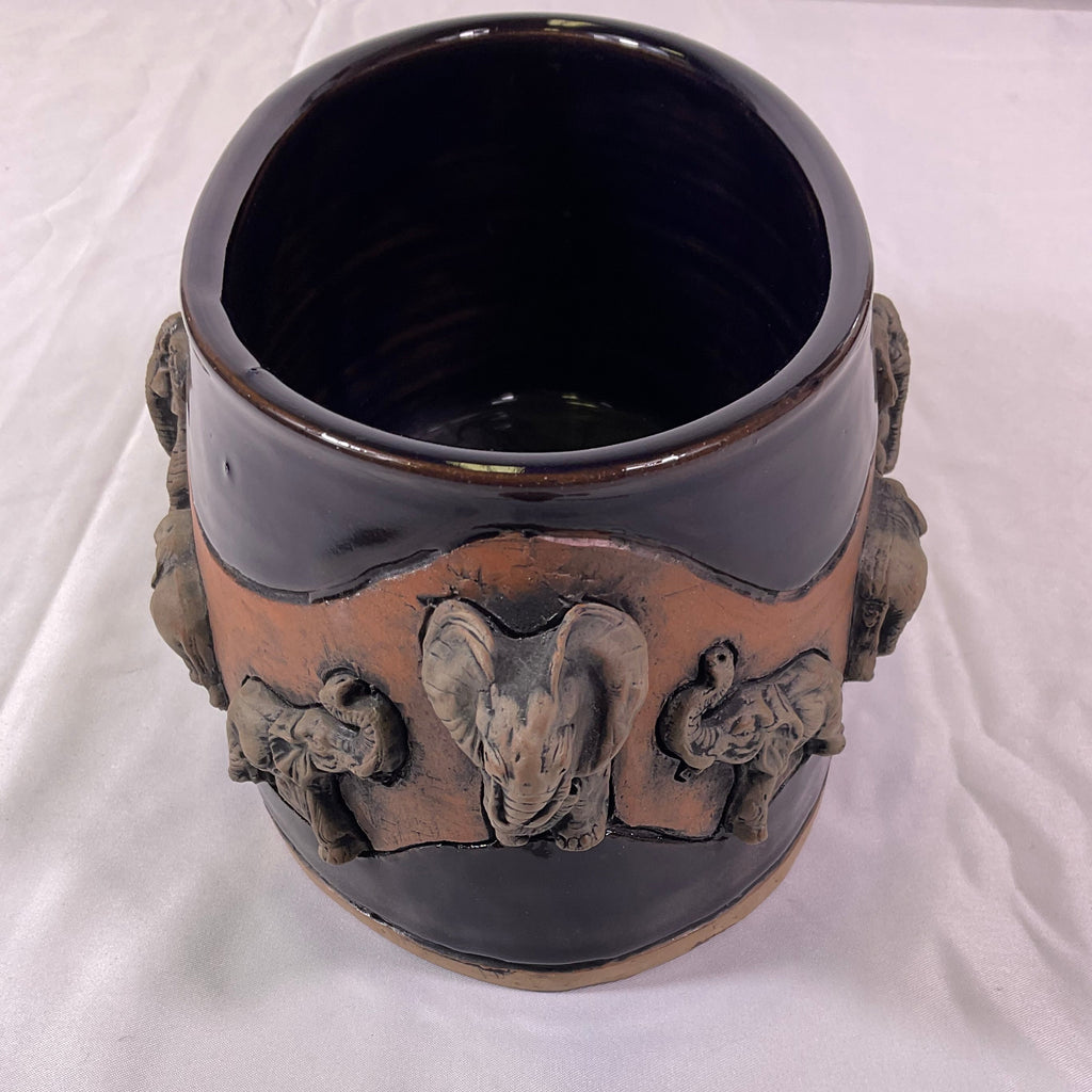 Leland G Shaw Studio Artist Signed High Relief Terra Cota Art Hand-Sculpted Elephants Warriors Planter Pot