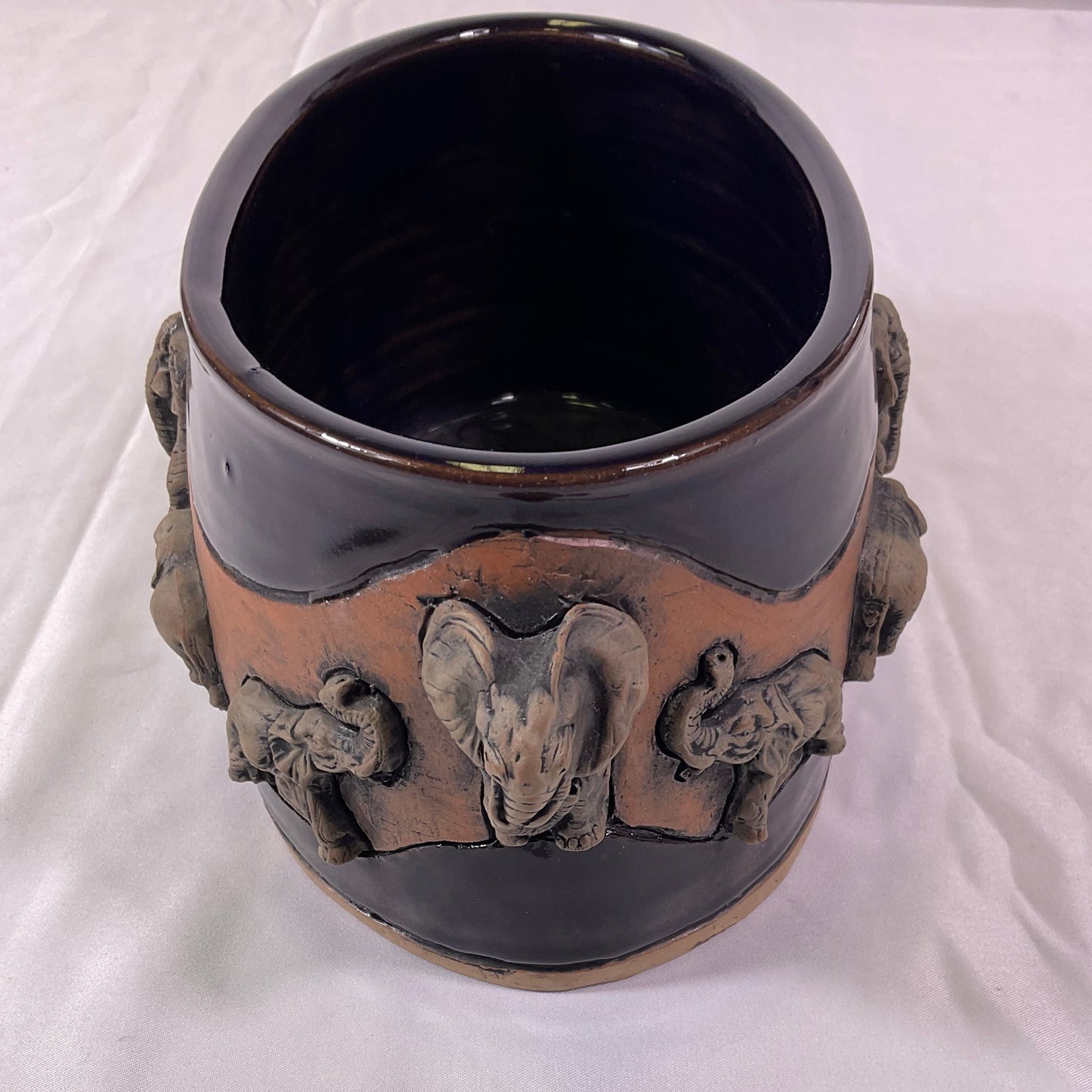 Leland G Shaw Studio Artist Signed High Relief Terra Cota Art Hand-Sculpted Elephants Warriors Planter Pot