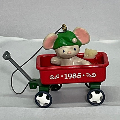 1985 Hallmark Keepsake Ornament Mouse Wagon w/Box