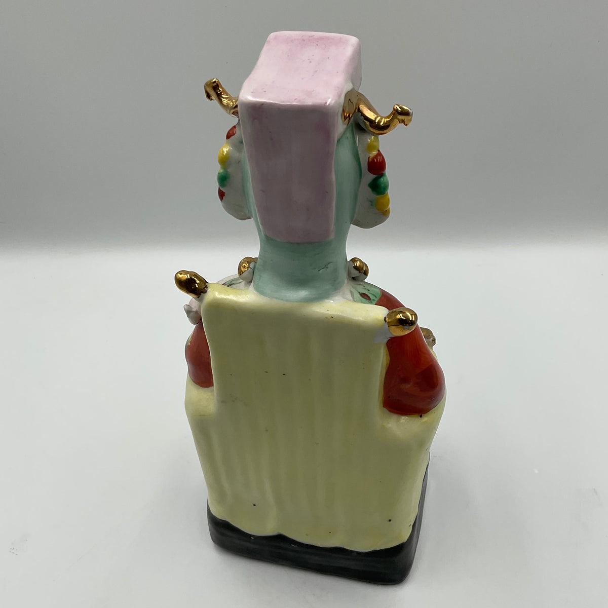 Vintage Chinese Porcelain Empress Figure