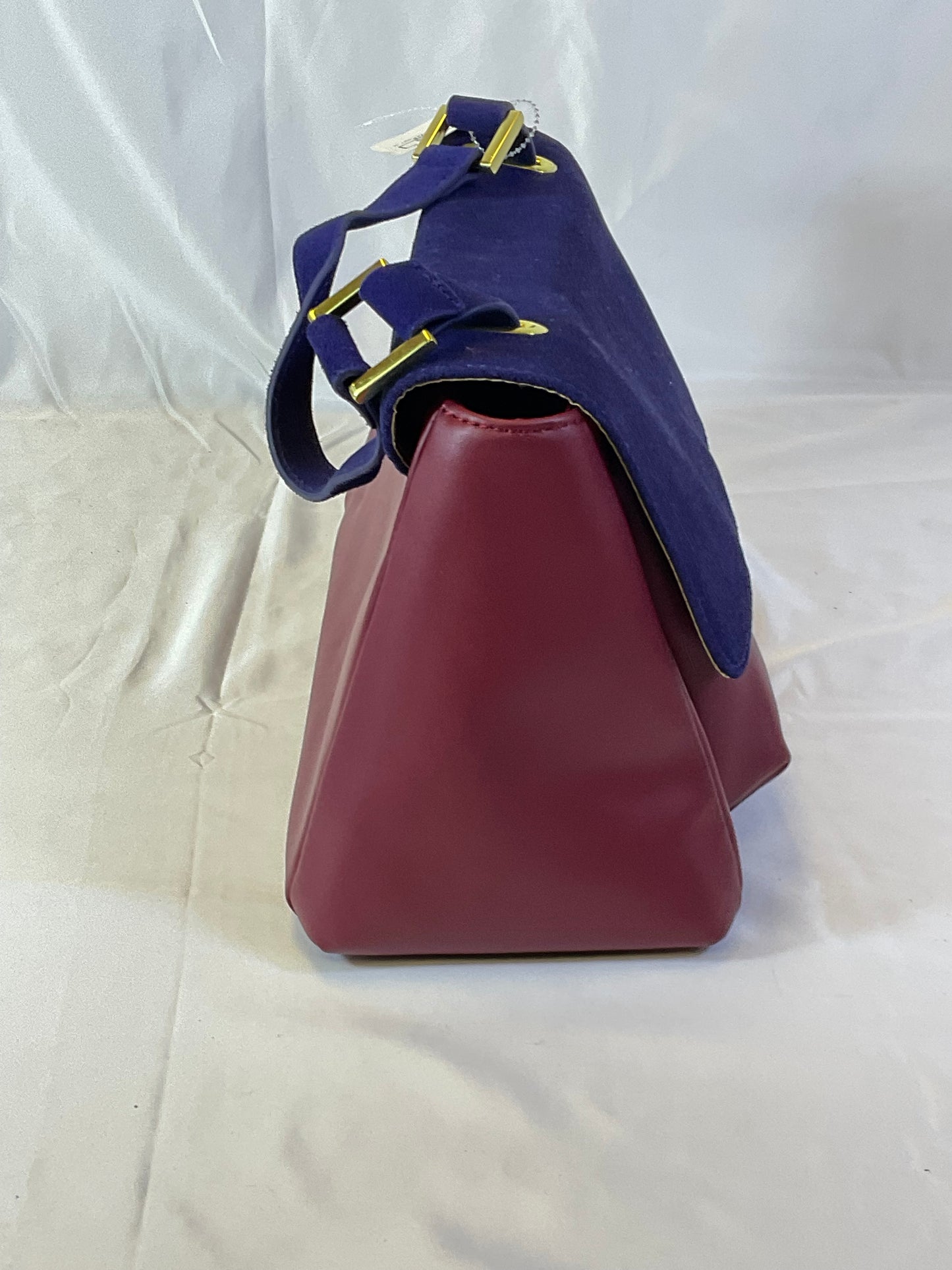 IMAN Global Chic Luxurious Suede and Leather Blue Red Handbag New with Tags