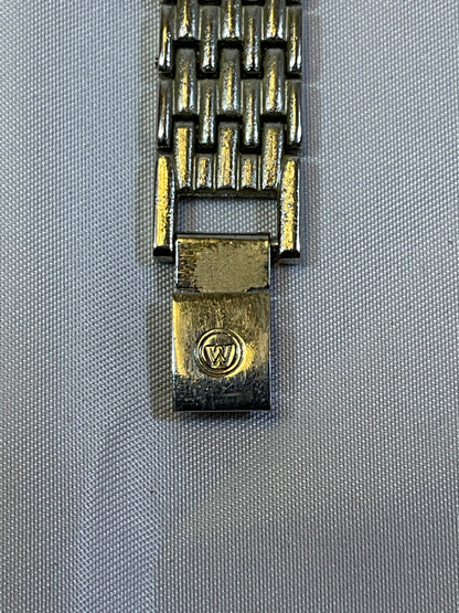 Movado 7777 Silvertone Women's Watch Goldtone Accents Pre-Owned