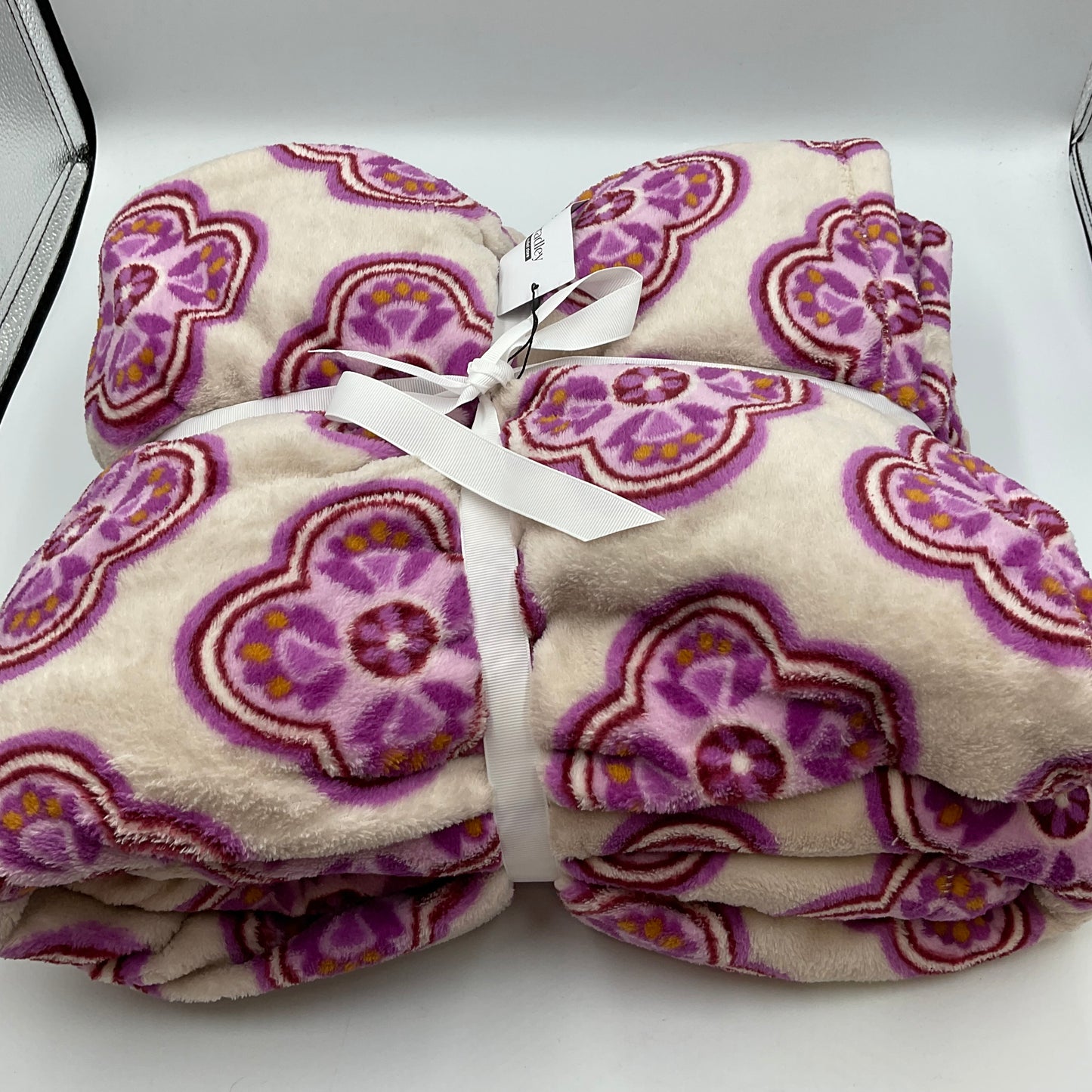 Vera Bradley Oversized Throw Blanket 66X94