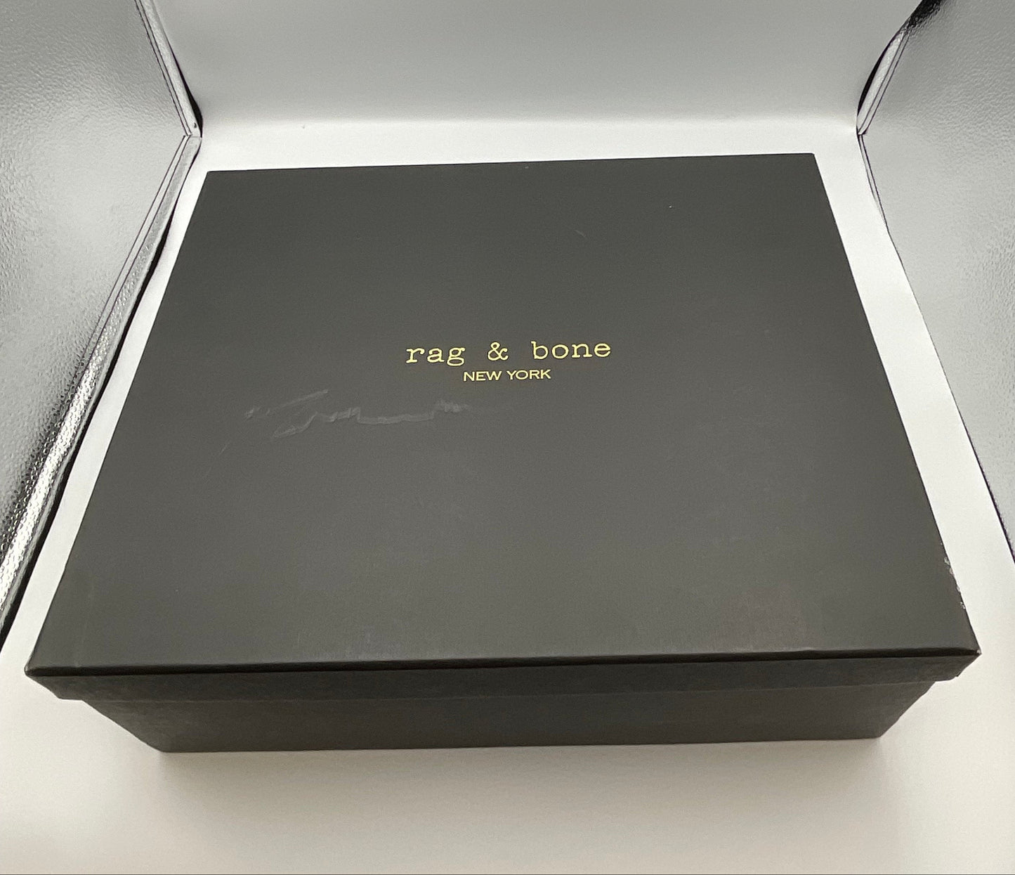 Rag & Bone New York Women's Dart Ankle Boots 37.5 in Original Box