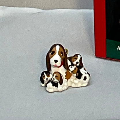 Hallmark 1991 Miniature Ornament Lulu & Family Dog with Puppies