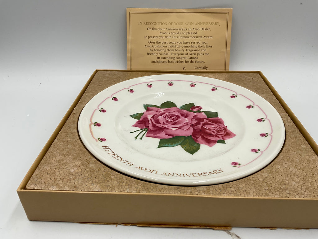 Vintage Avon Fifteenth Anniversary The Avon Roses Collector’s Plate