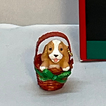 Hallmark 1990 Basket Buddy Puppy Dog miniature Christmas Ornament