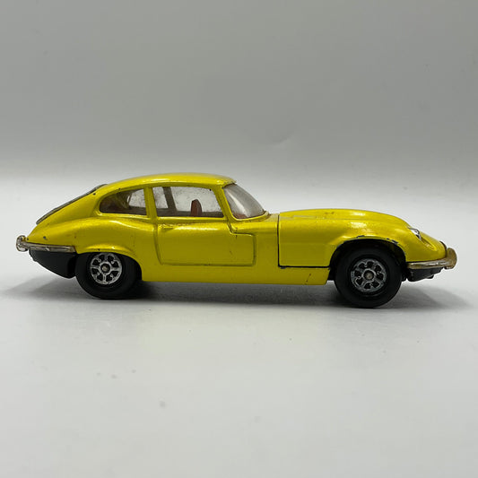 Whizzwheels 1970's 1:43 Yellow Corgi Toys Jaguar E Type V12