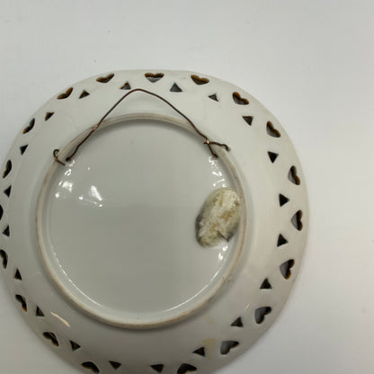 Vintage Porcelain Plate Couples Scene Set Of 3