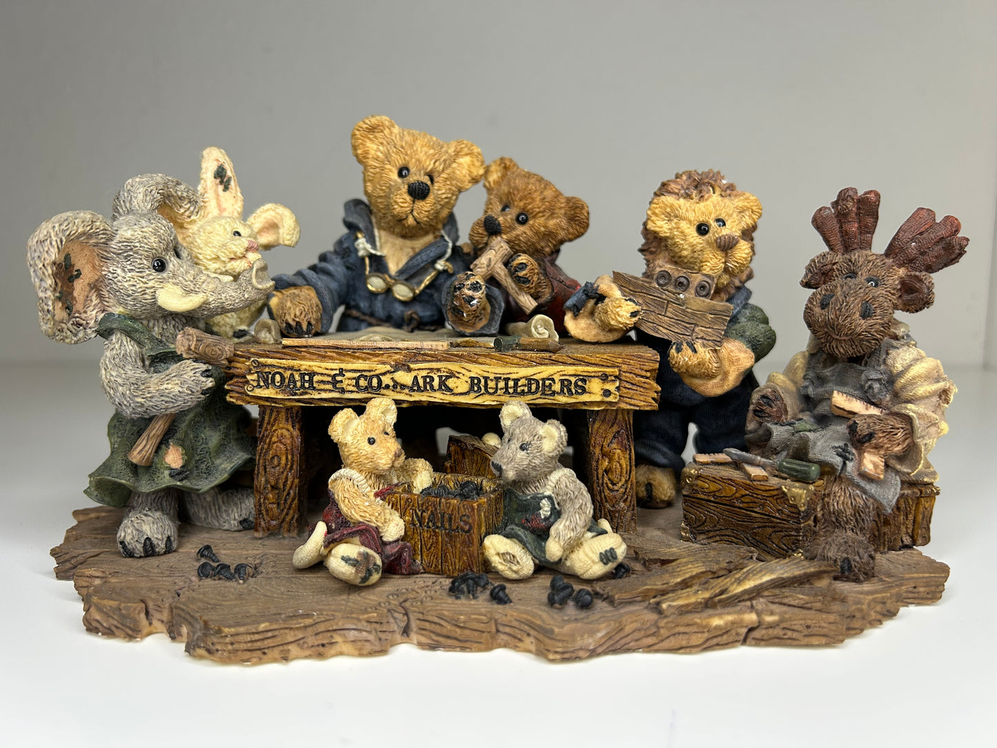 Boyds Bears Figurine Noah & Co Ark Builders Limited Edition Vintage 1996 with Original Box