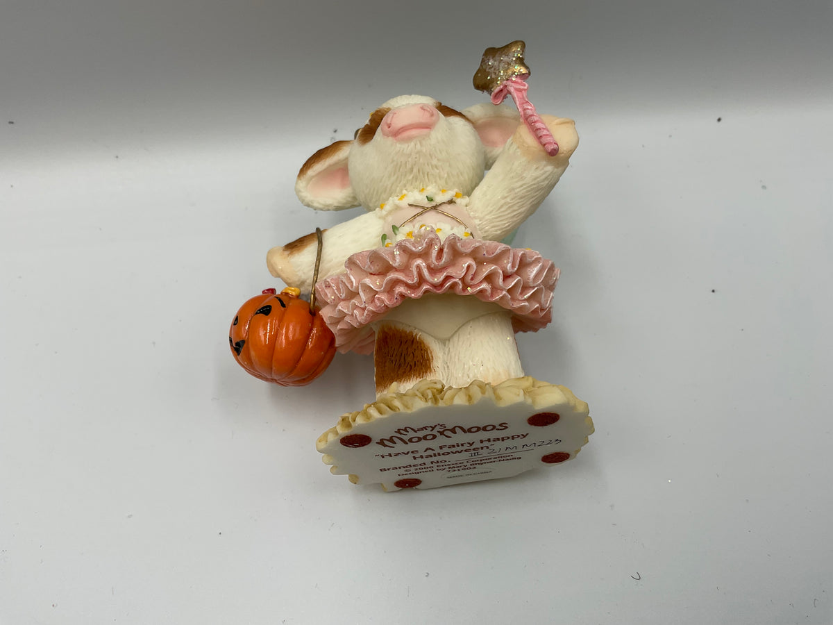 Enesco Mary's Moo Moos Have A Fairy Happy Halloween 731803 Cow Figurine 2000