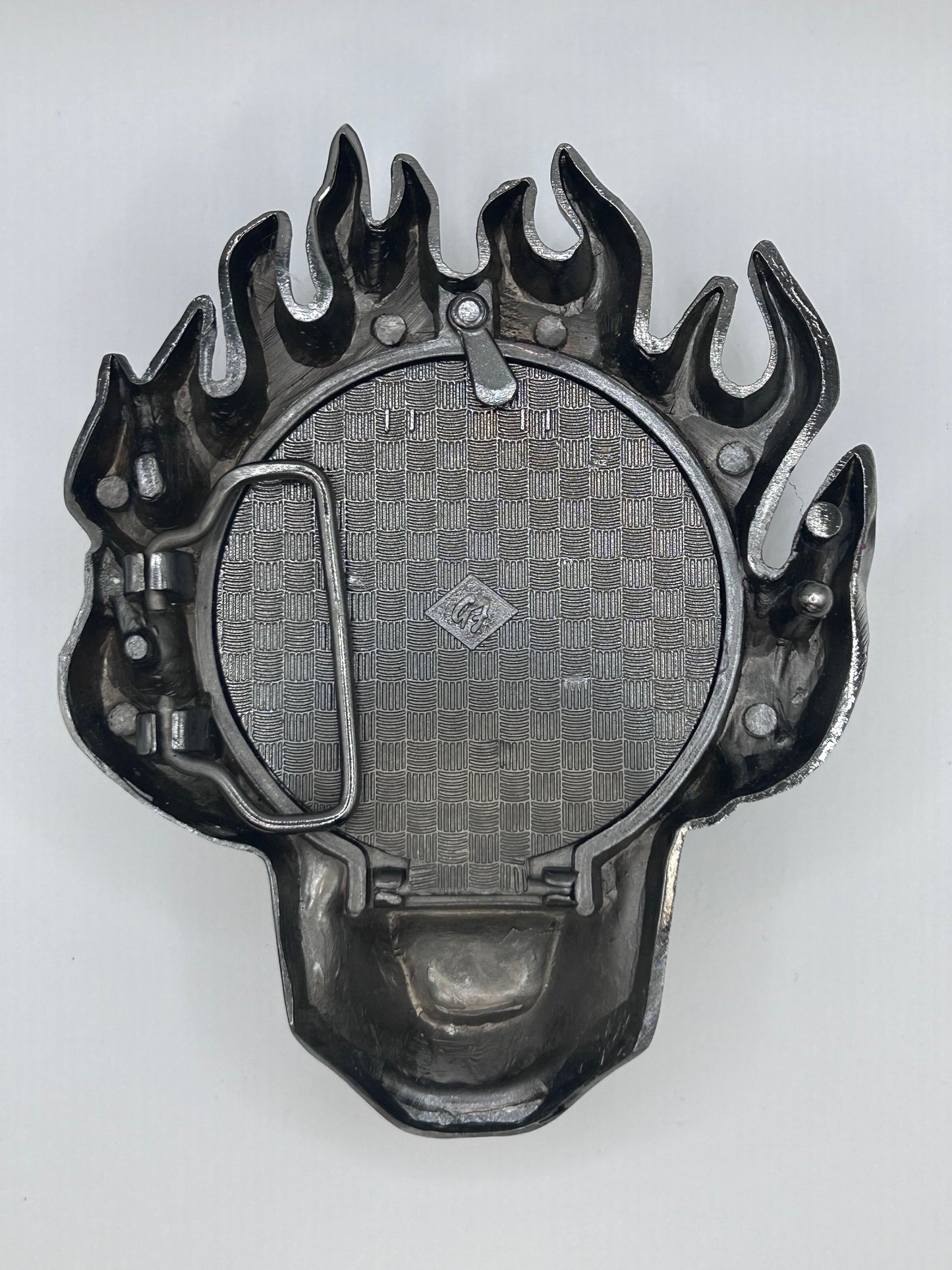 Flaming Skull Belt Buckle with Secret Compartment Red and Gun Metal Finished Halloween Party Costume