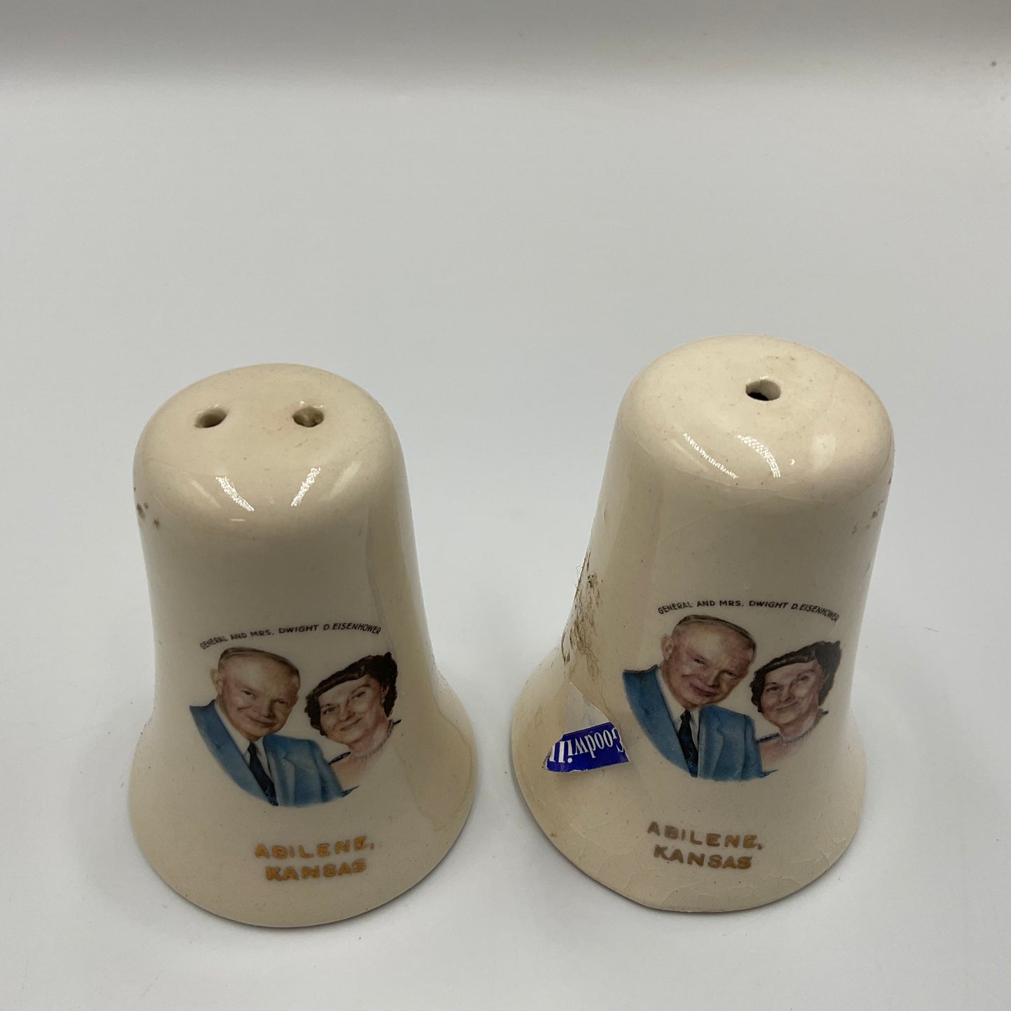 General And Mrs.Dwight D. Eisenhower Salt And Pepper Shakers