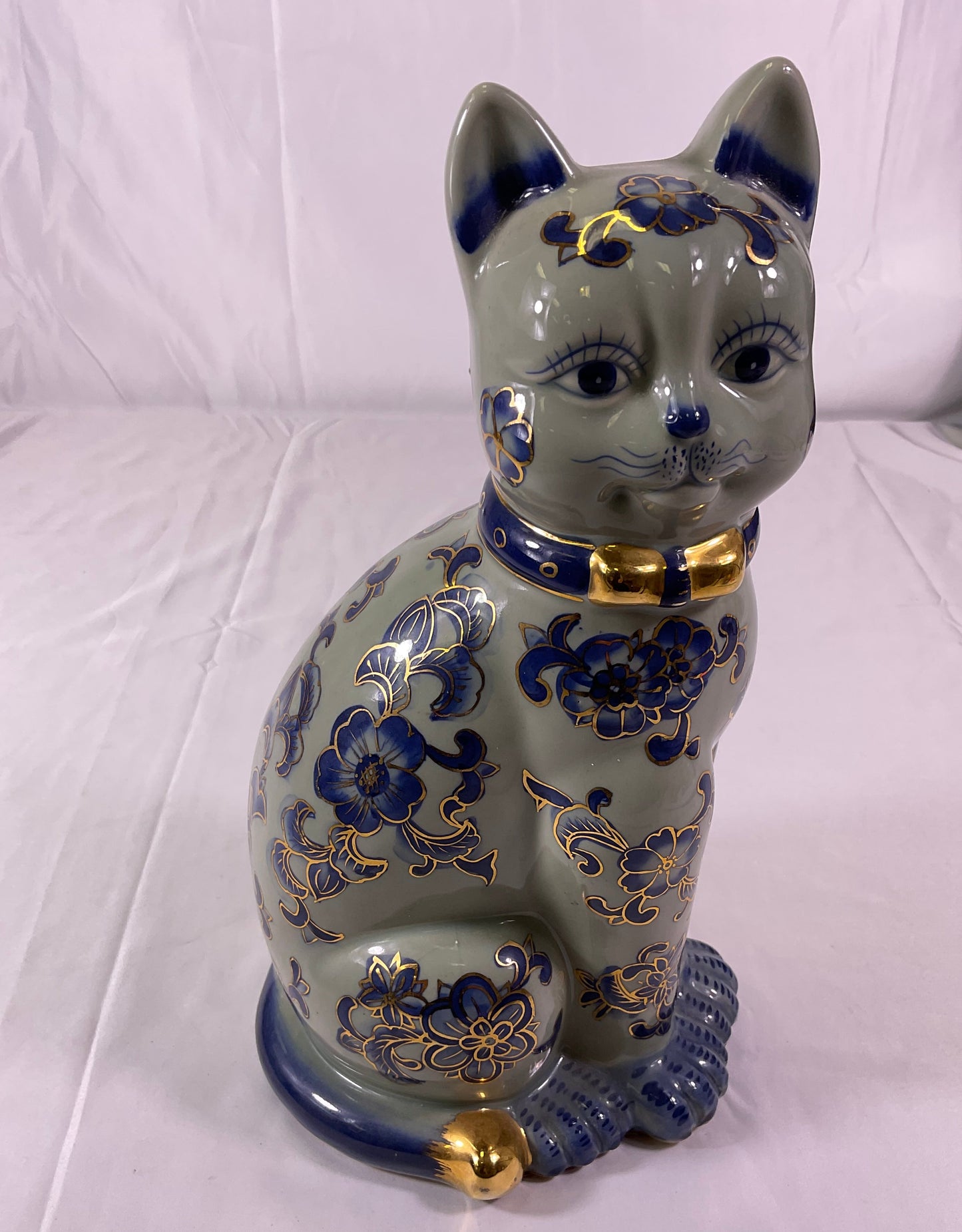 Porcelain Artwork Hand Painted Cat Blue Floral Pattern Gold Accents Vintage 2002