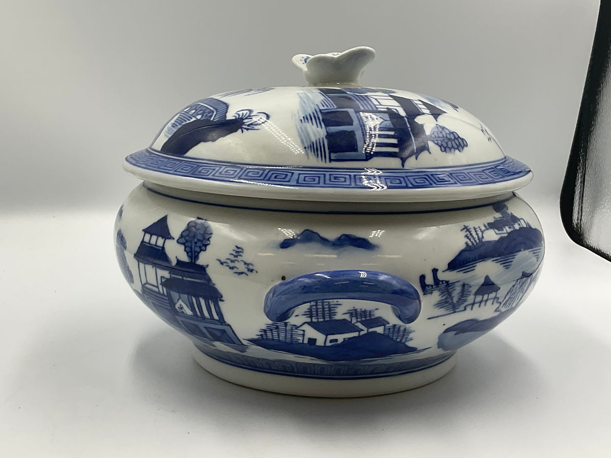 Blue and White Porcelain Lidded Soup Tureen Butterfly Handle Chinoiserie