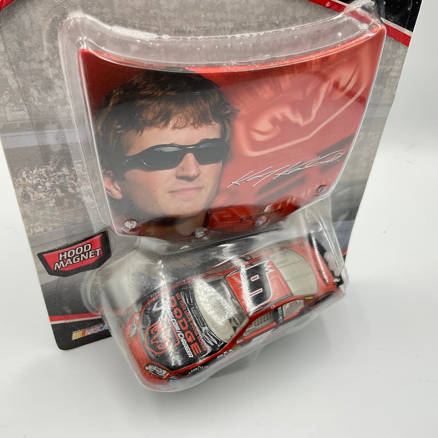 NASCAR Winner’s Circle Kasey Kahne #9 Die-Cast Replica with Hood Magnet