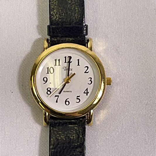 Timex Quartz Men's Watch Goldtone Black Leather Band Analogue Battery Operated