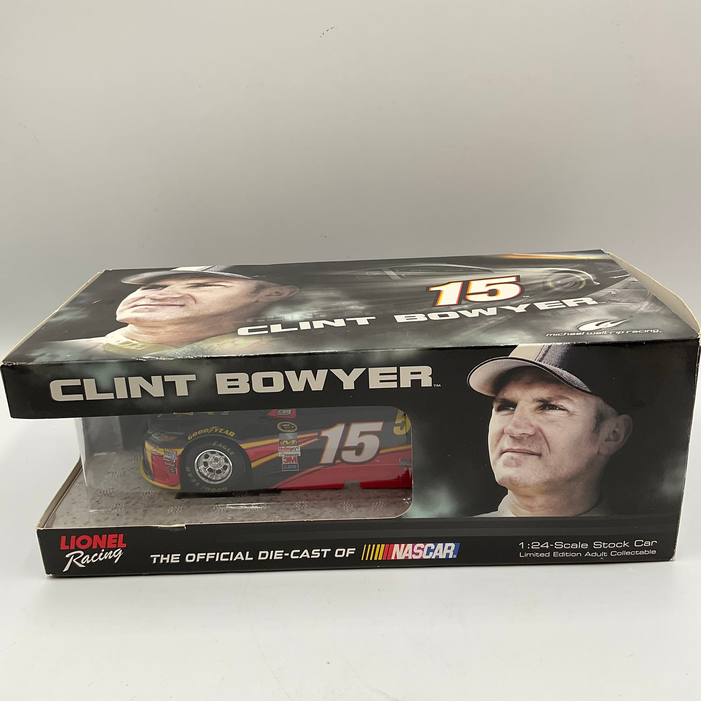 Clint Bowyer Autographed 1 of 673 1:24 Scale NASCAR Die Cast Replica