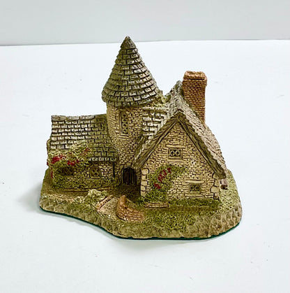 David Winter The Vicarage Miniature Cottage Figurine