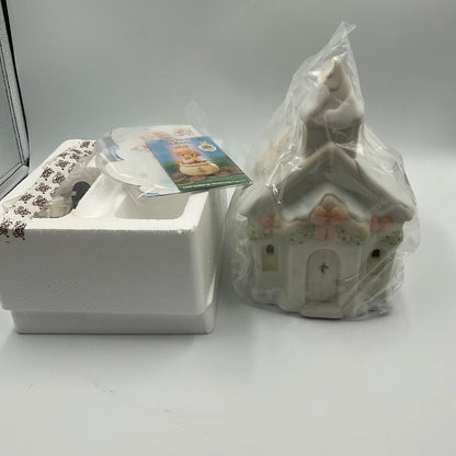 Precious Moments Chapel Nightlight