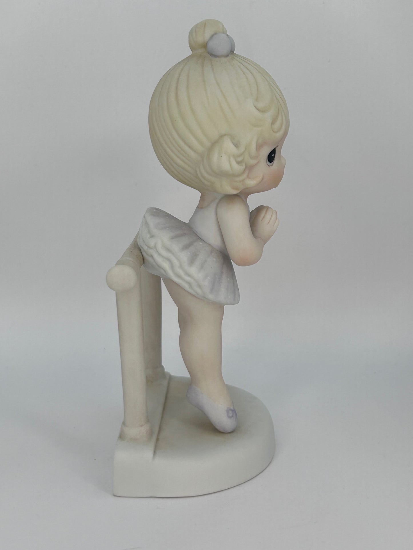 Precious Moments Vintage 1985 Lord Keep Me On My Toes Figurine New Original Box