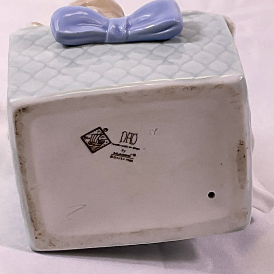 Kittens in a Basket NAO by Lladro Vintage Collectible Handmade Porcelain Figurine