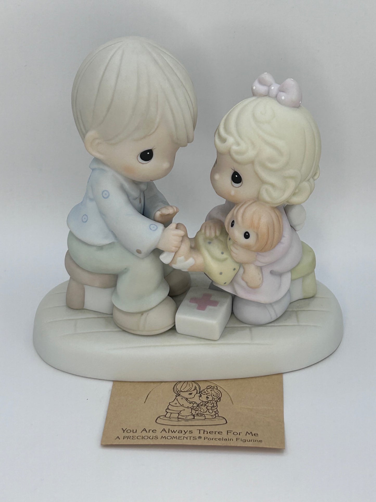 Precious Moments Vintage 1996 You Are Always There For Me Figurine Orig Box