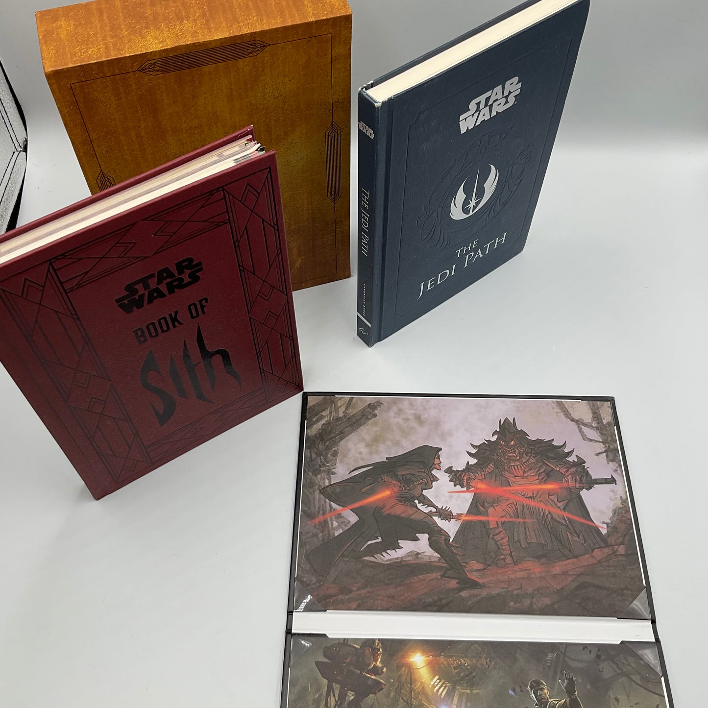 Star Wars The Jedi Path. And Book of Sith Deluxe Wooden Box Set