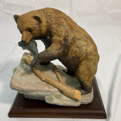 Brown Bear Vintage 1994 Homco Masterpiece Porcelain Endangered Species Series