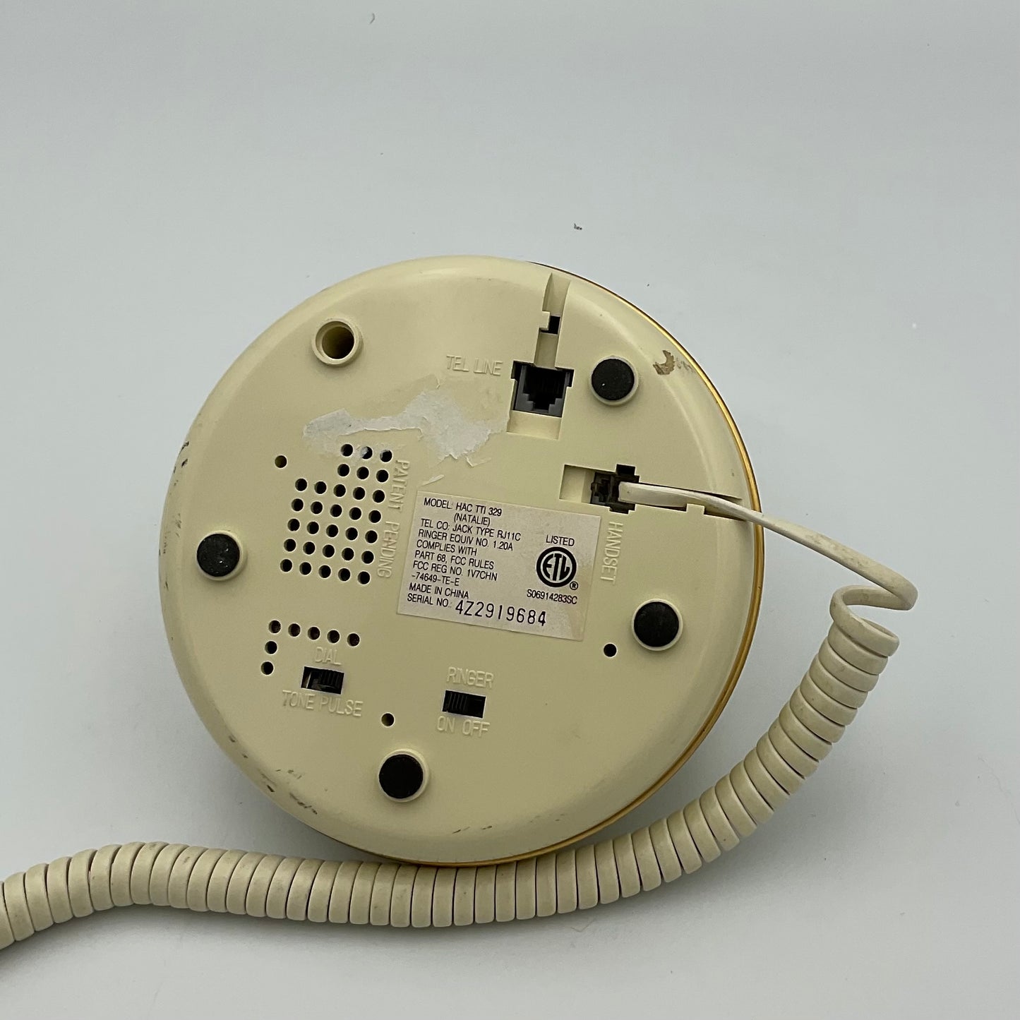 EL READY- Vintage Style Cream and Gold Natalie HAC TTI 329 Phone
