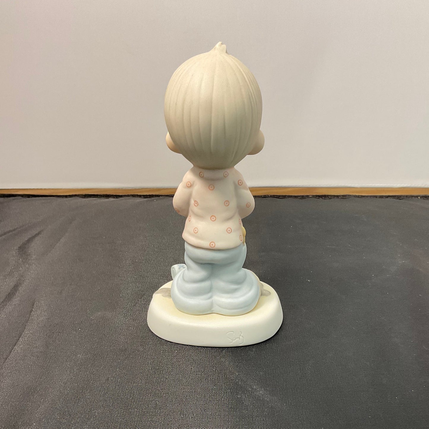 Precious Moments Vintage 1986 Help Lord I'm In A Spot Hand Painted Porcelain Collectible Figurine