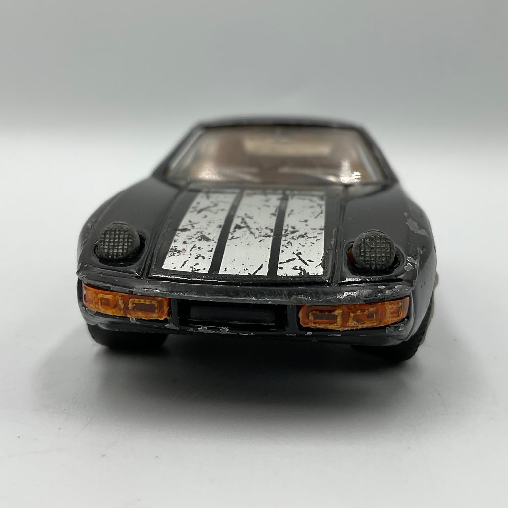 1979 Black Vintage 1:44 Scale Matchbox Porsche 928 Die-Cast Scale Model Replica Car
