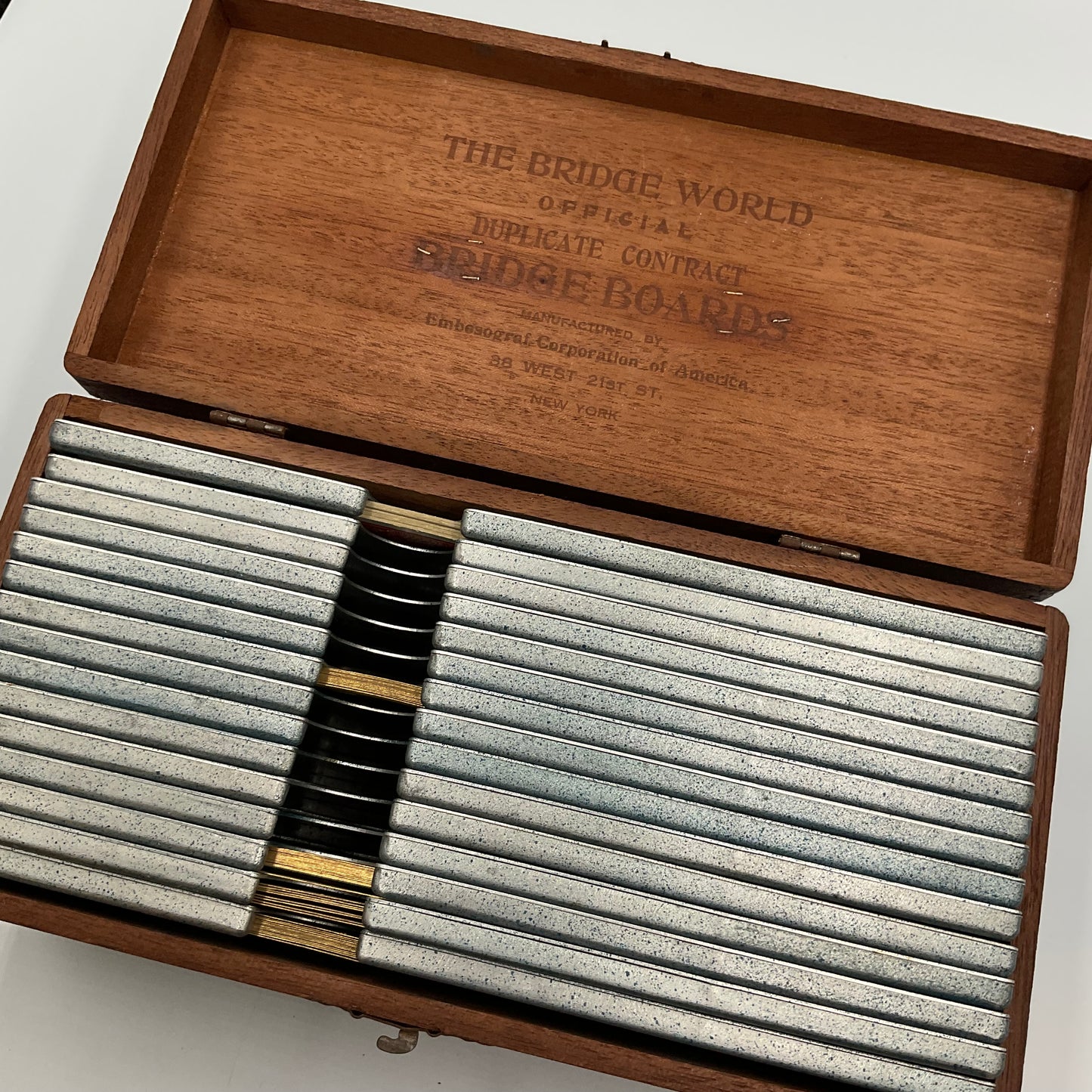 The Bridge World Duplicate Contract Bridge Boards