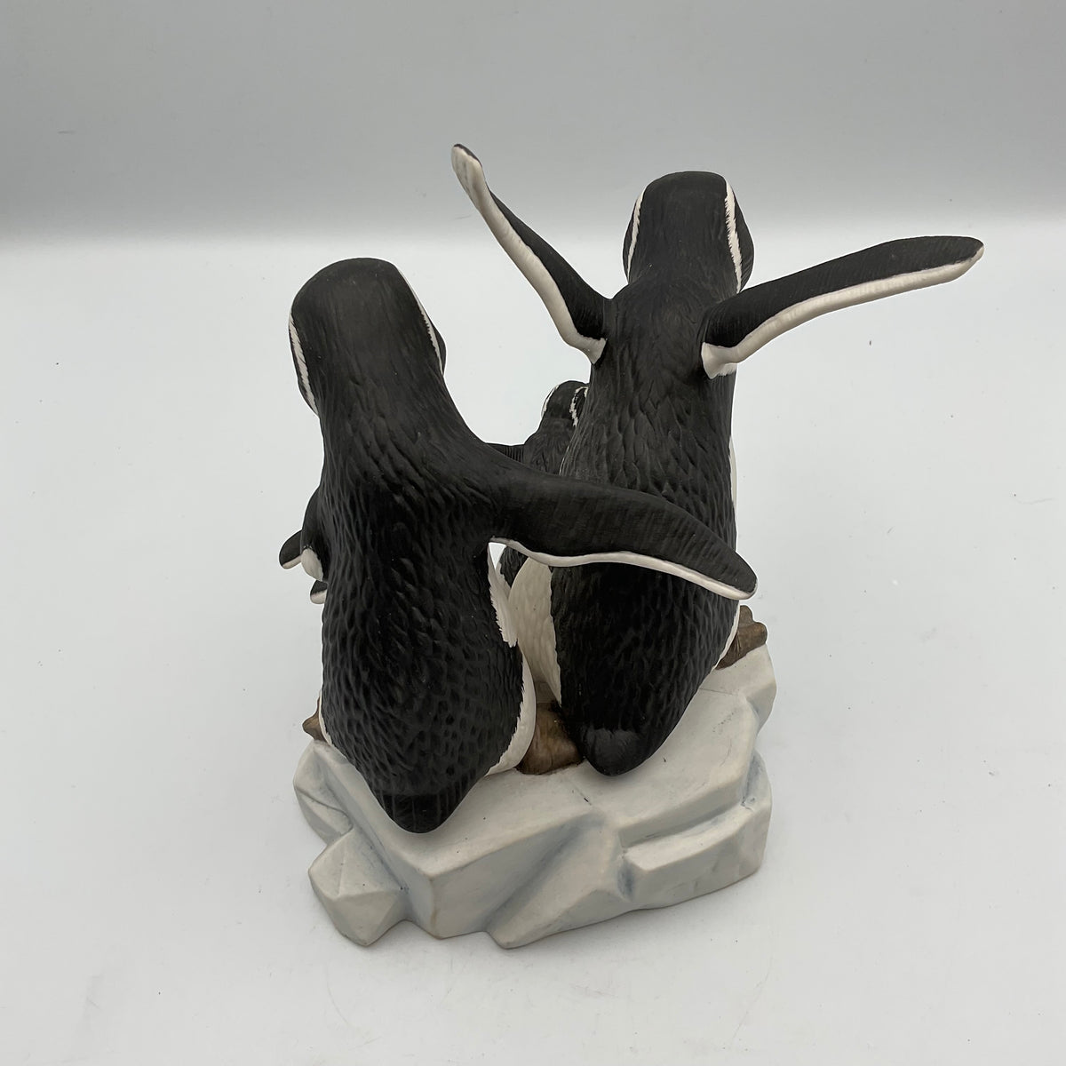 Franklin Mint Watch Me Hand Painted Porcelain Penguins Figurine 1989