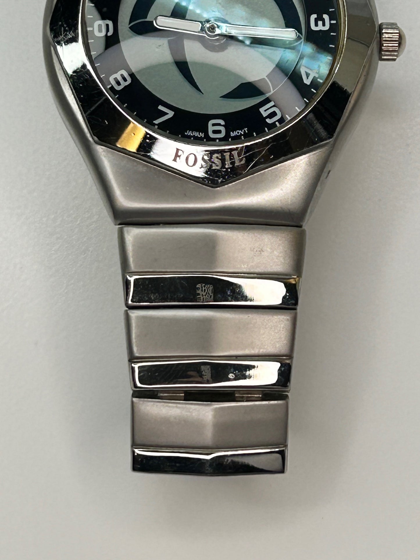 Fossil Sport Line Silver Tone Men’s Watch #YR2000 in Working Condition
