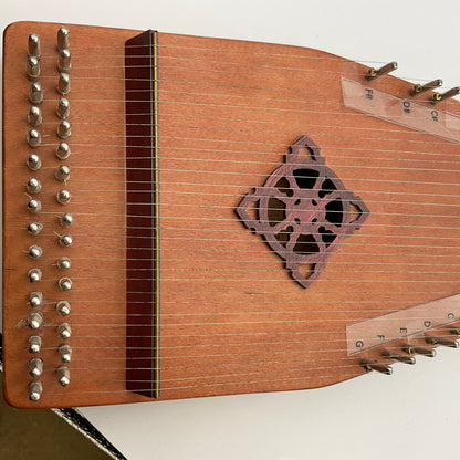 Bowed Psaltery 32 Strings with 2 Bows