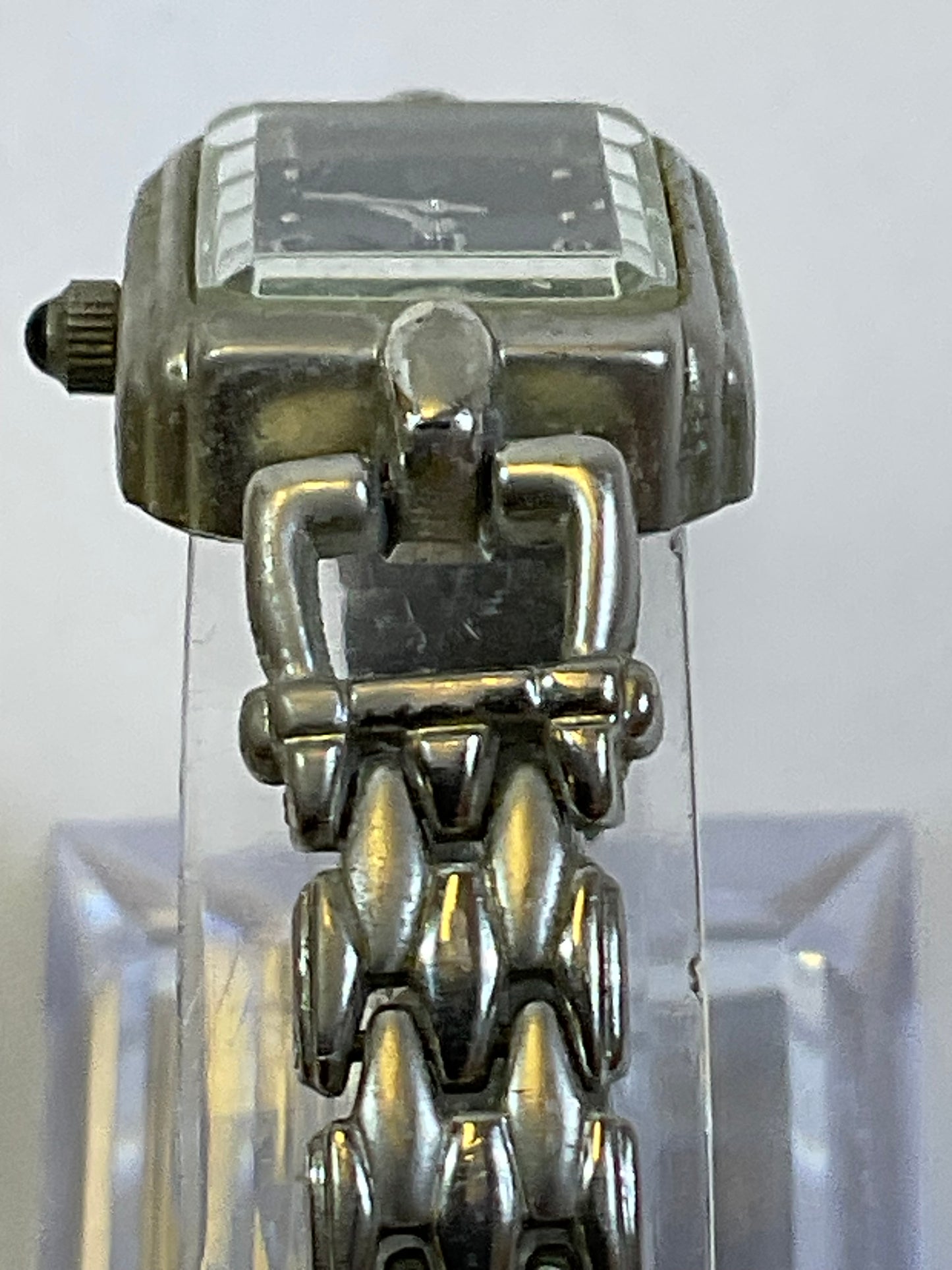 Vintage Gucci Quartz Women's Watch Emblem Stamped Silvertone Working Condition New Battery