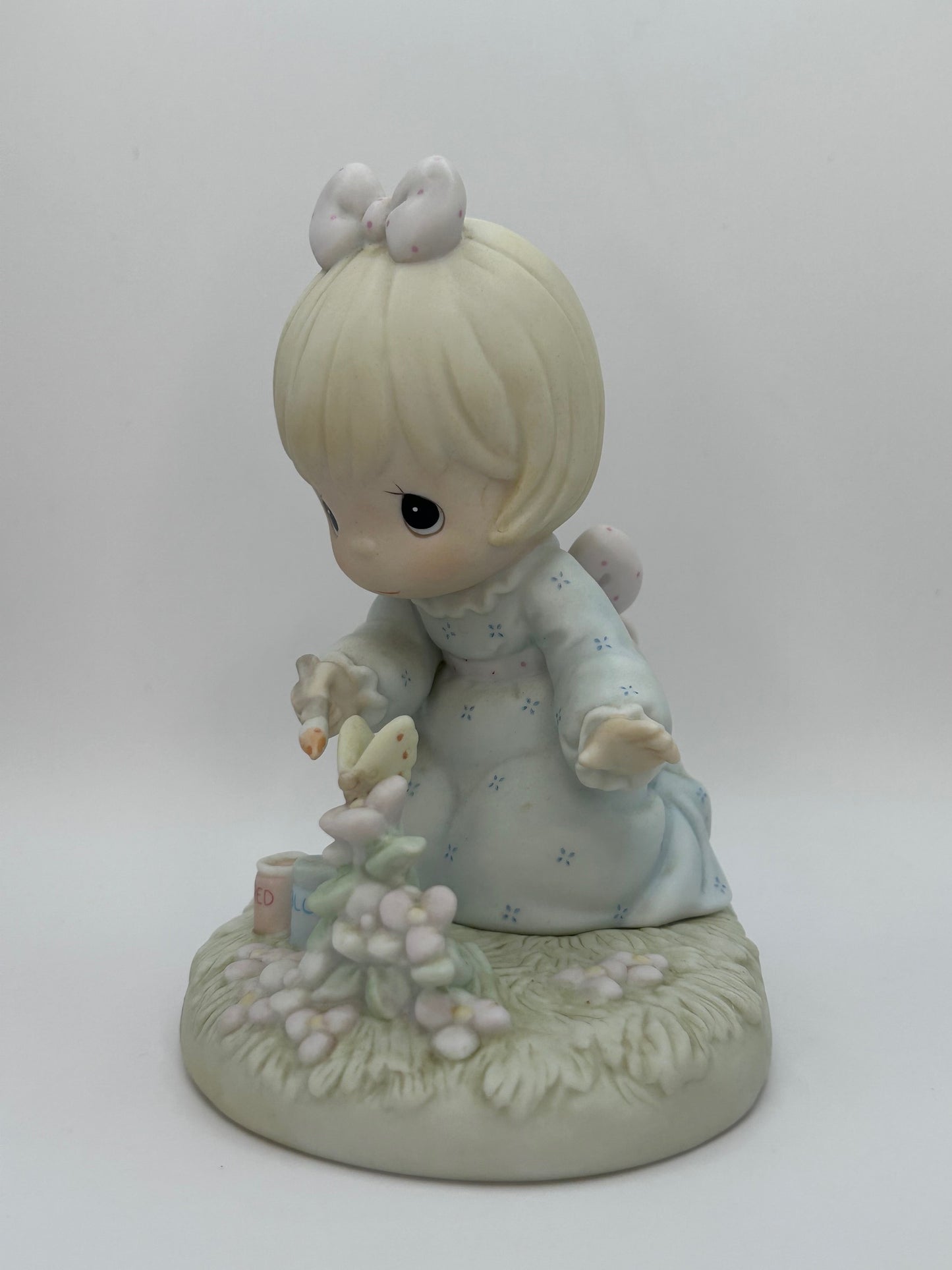 Precious Moments Vintage 1988 Members Only Figurine God Bless You For Touching My Life Original Box