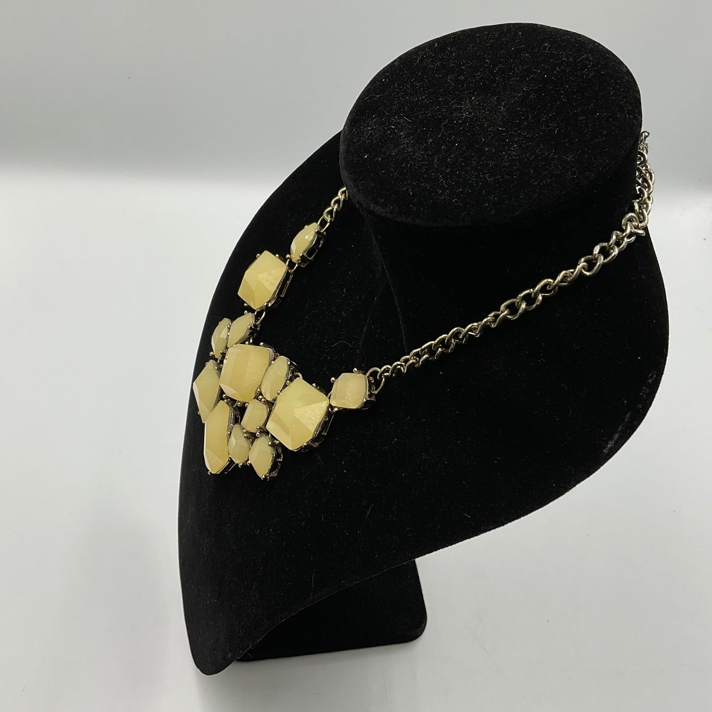 Large Whitish Yellow Stone Thick Chain Necklace