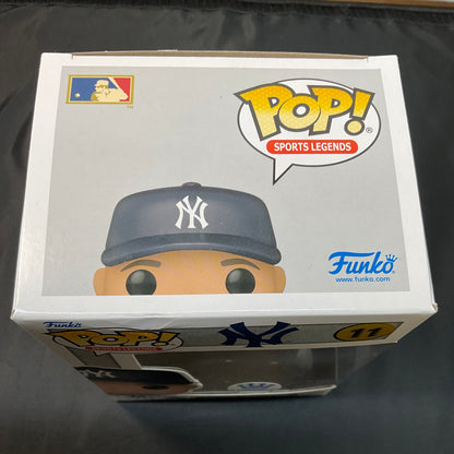 Derek Jeter New York Yankees Funko Pop! Sports Legends #11 Collectible Figurine Box Damage