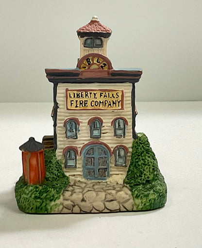 Liberty Falls Fire Company Miniature Figurine Americana Collection