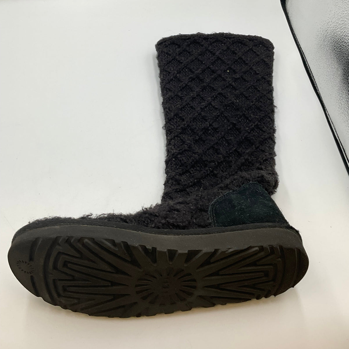 UGG Australia Classic Cardy Black Cable Knit 3 Button Boots Womens Size 8