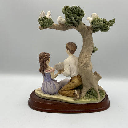 Vintage The Mirella Collection Figurine Couple Scene