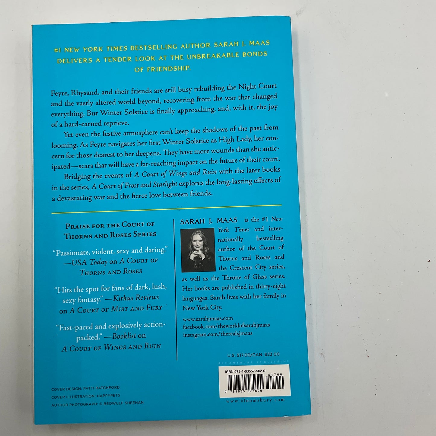 Sarah J.Maas A Court of Frost and Starlight Paperback Book
