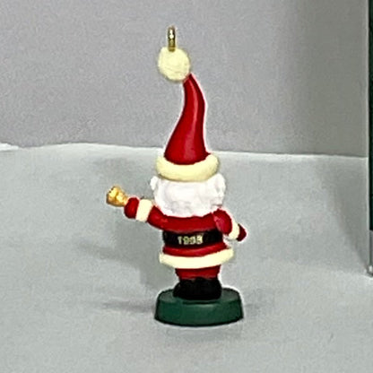 1998 Hallmark Keepsake Collectors Club Ornament "Kringle Bells" w/Box
