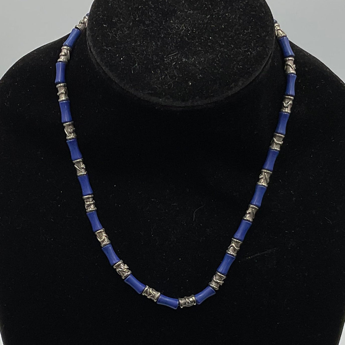 Blue and Silvertone Tube Shaped Beads Fashion Jewelry Necklace