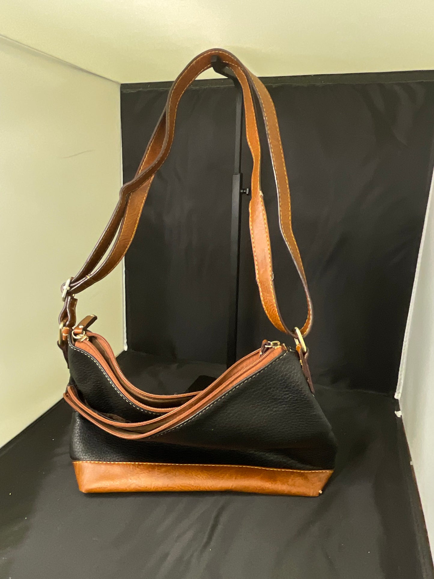 B.O.C Born Concept Oakfield Handbag