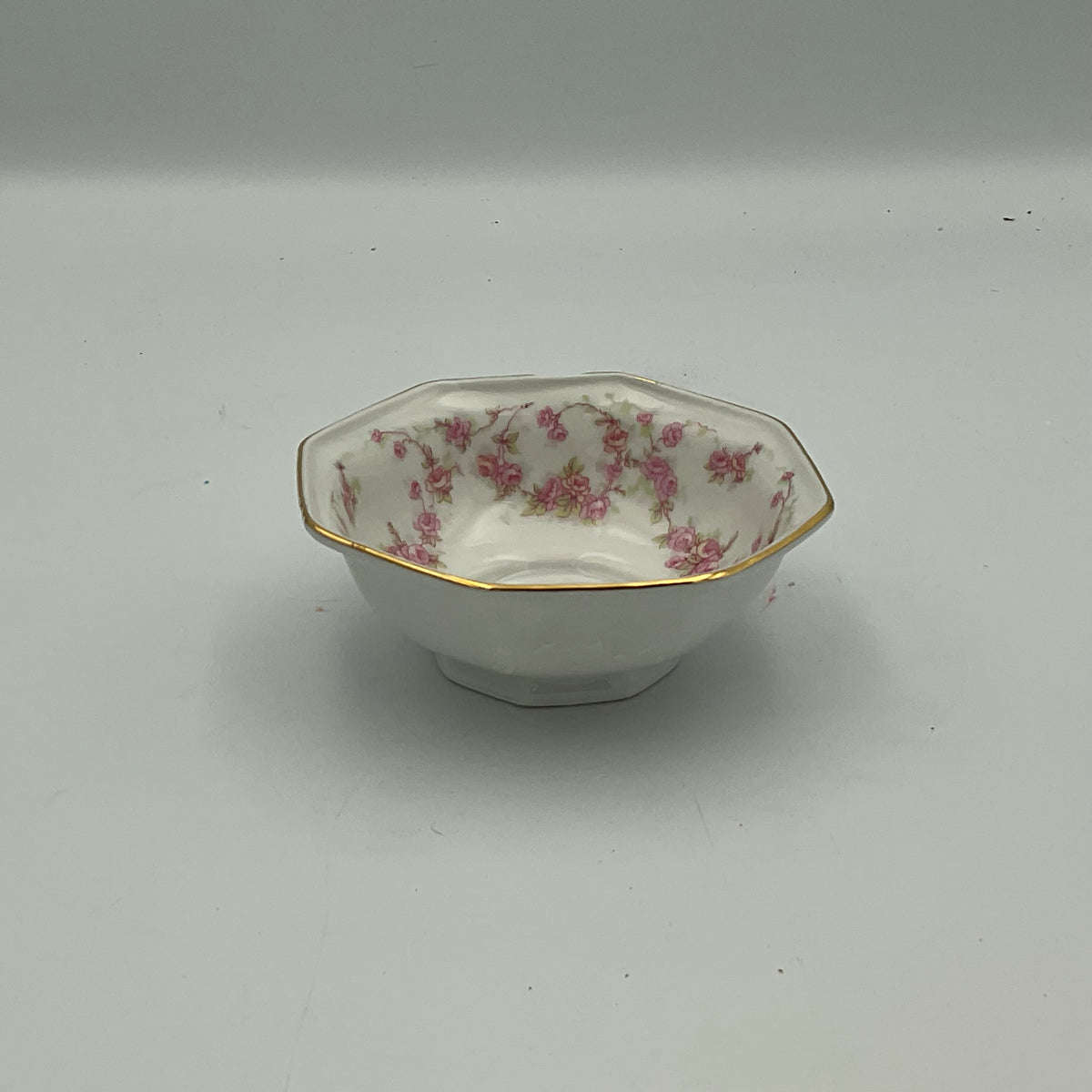 EL Schumann Arzberg Germany Bridal Rose Sugar bowl